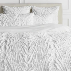 Azalea Bedding - Pearl