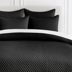Avalon Bedding - Onyx